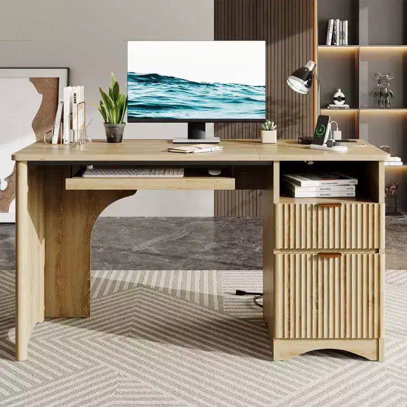 Scrivania 55", quercia nera/marrone/naturale/noce, monoposto, con prese di corrente, vassoio estraibile per tastiera e cassetti contenitori