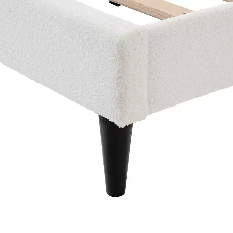 Letto a piattaforma imbottito in bouclé bianco – Testiera Petalo, Matrimoniale/Queen, 2 persone