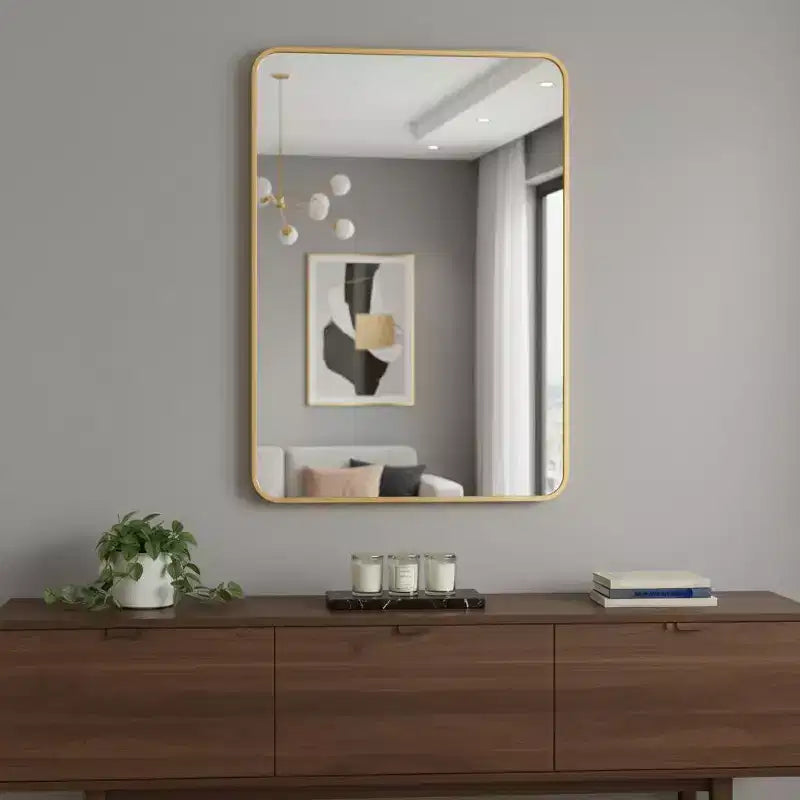Specchio da parete rettangolare con cornice in alluminio dorato, 91 cm H x 61 cm L